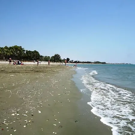 Anthea-beach-private Pool *