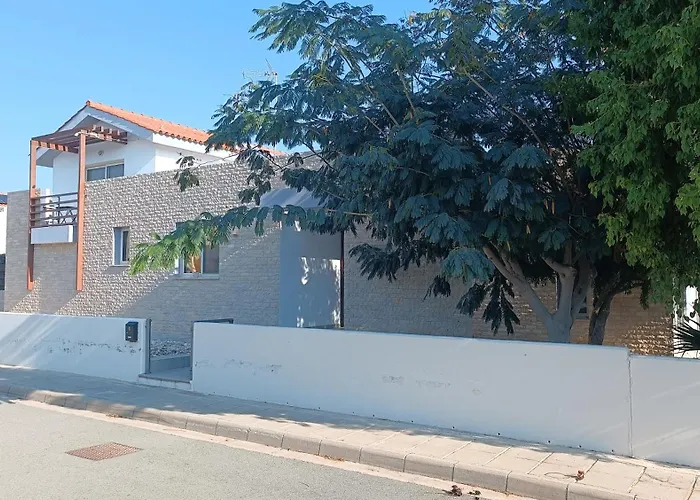 Anthea-beach-private Pool *