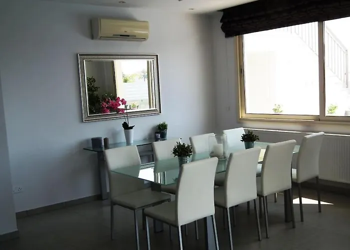 Anthea-beach-private Pool * Meneou